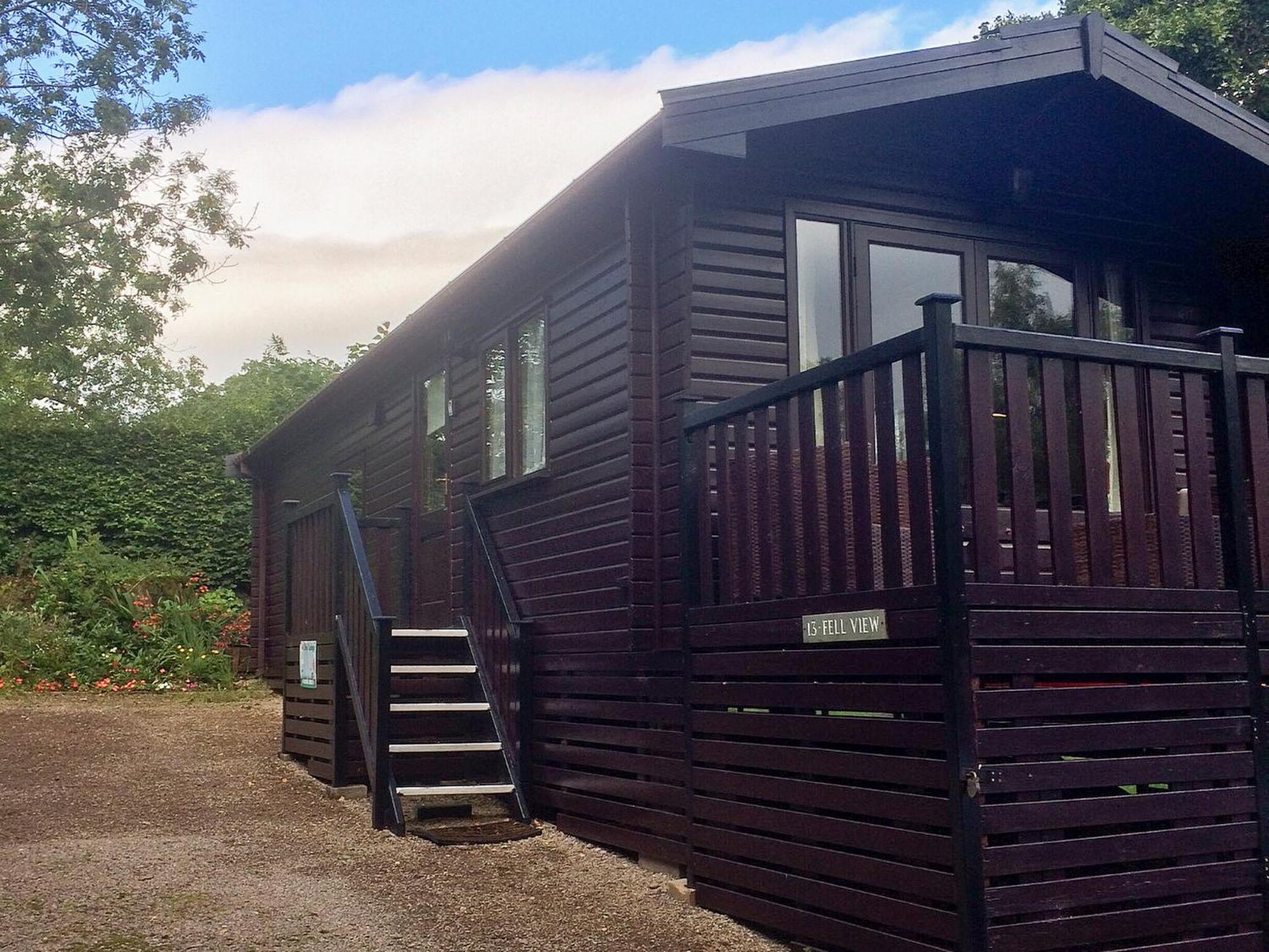 Fell View Lodge Кесвик Экстерьер фото